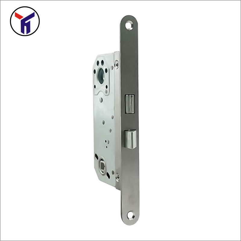 560 Claustrum Obfirmo